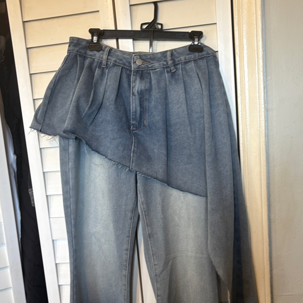 SHEIN Blue Asymmetrical Flare Jeans